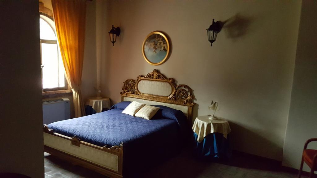 מלון Lacchiarella Tenuta Il Tenchio מראה חיצוני תמונה